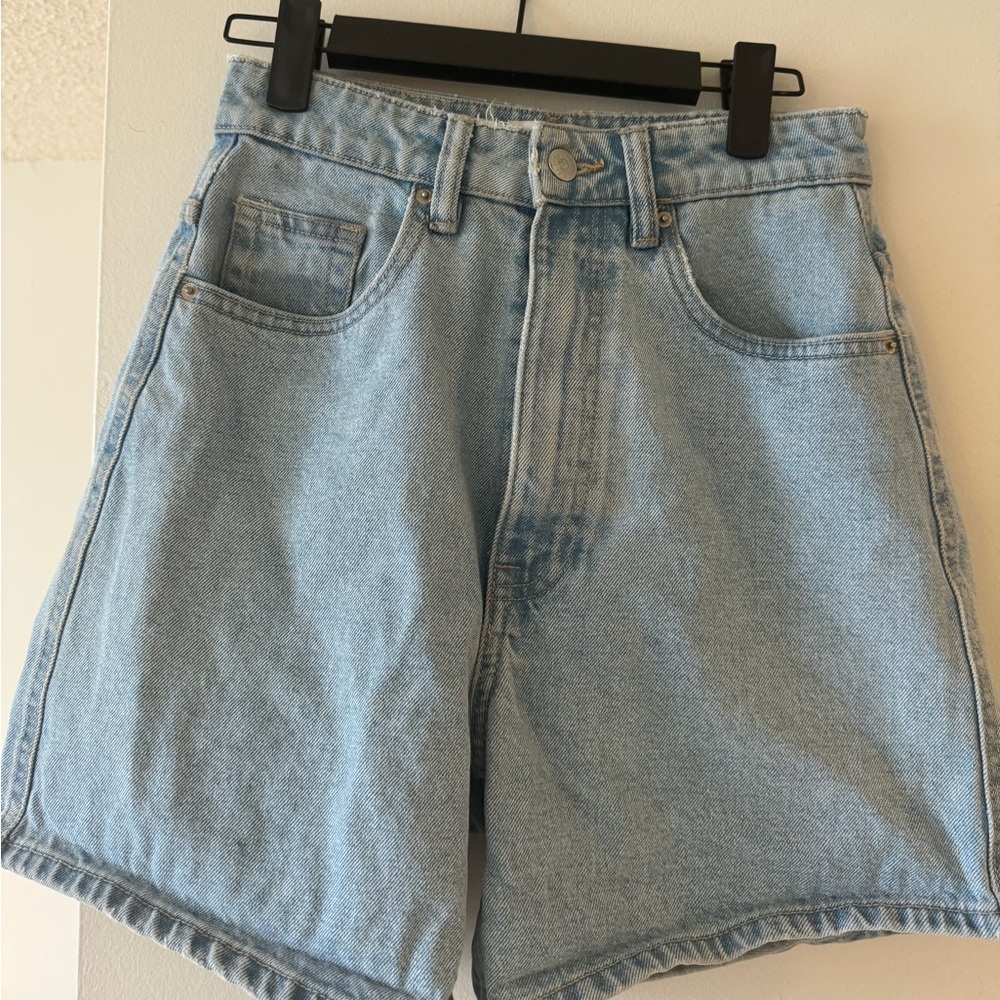 Zara light wash denim shorts